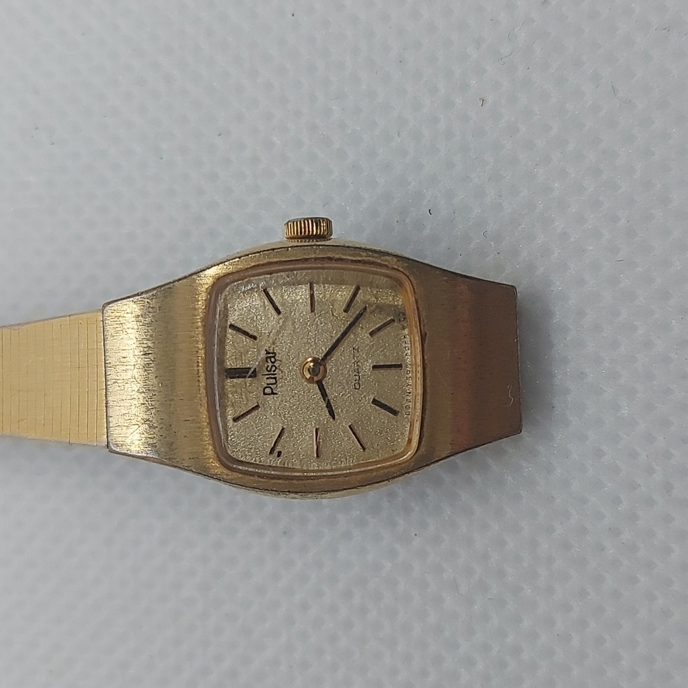 Vintage Pulsar Ladies Watch